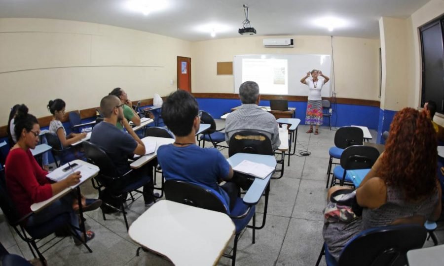 UEPA oferece minicursos gratuitos para estudantes nas férias