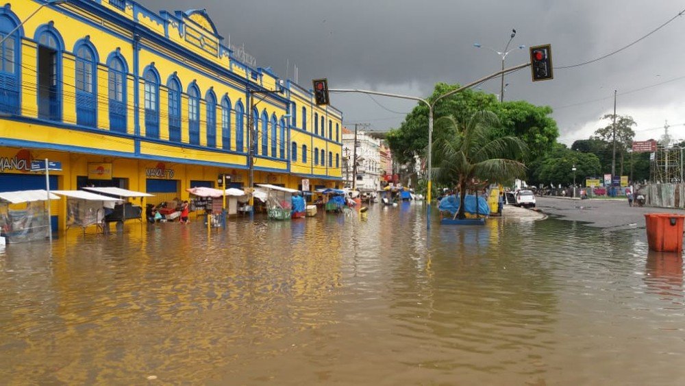 Especialistas explicam que enchentes em Belém não são culpa apenas da chuva