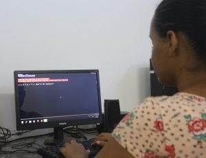 Seduc irá transmitir videoaulas através da internet e TV para estudantes em quarentena