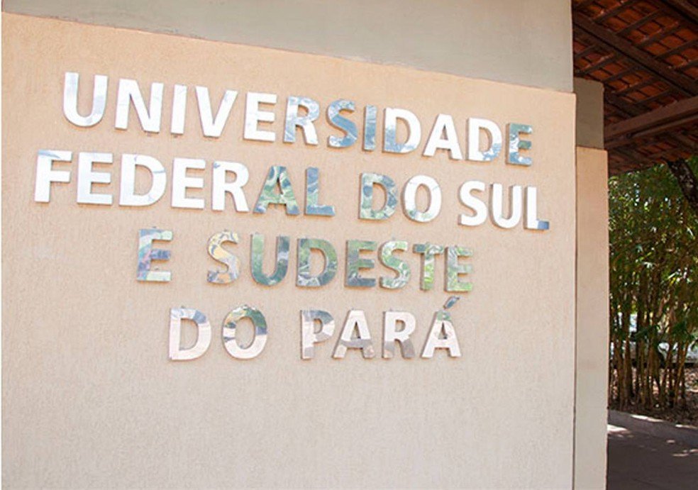 Unifesspa oferece acesso à computadores com internet para que estudantes se inscrevam no Sisu