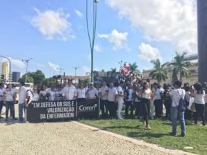 Profissionais de enfermagem realizam manifestação em Belém para cobrar piso salarial à categoria