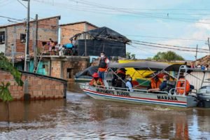 Governo Helder realiza pagamento de um salário mínimo para famílias atingidas pelas enchentes em Marabá