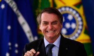 Governo Bolsonaro começa a pagar hoje nova parcela do Auxílio Brasil de R$ 400