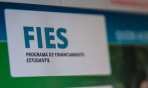 Estudantes com dívidas no Fies já podem pagar débitos com desconto