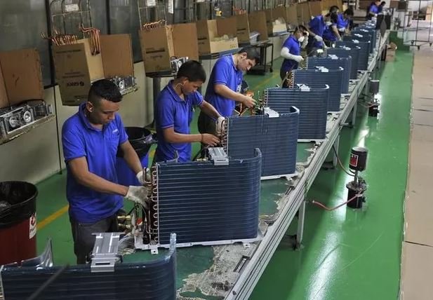 Brasil irá precisar de mais de 9 milhões de trabalhadores até 2025 para ocupações na indústria, aponta pesquisa