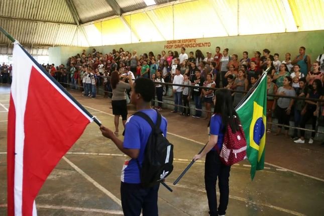 Governo do Pará implementará escolas cívico-militares, mas não diz como vai mantê-las